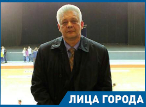 Кроме еды, волгоградцы не покупают ничего, - Сергей Савенков Кроме еды, волгоградцы не покупают ничего, - Сергей Савенков