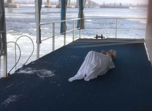 Волгоградца убило купание в проруби после отдыха в «Баньке на Волге» Волгоградца убило купание в проруби после отдыха в «Баньке на Волге»
