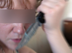 Истекающий кровью волгоградец отказался ехать в больницу, защищая жену-убийцу Истекающий кровью волгоградец отказался ехать в больницу, защищая жену-убийцу