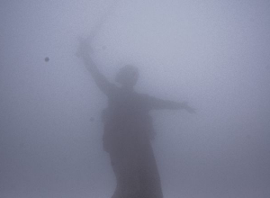 Из-за густого тумана в Волгограде задерживаются два авиарейса в Москву Из-за густого тумана в Волгограде задерживаются два авиарейса в Москву