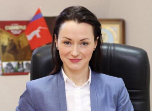 Елена Слесаренко официально сообщила о своей отставке Елена Слесаренко официально сообщила о своей отставке