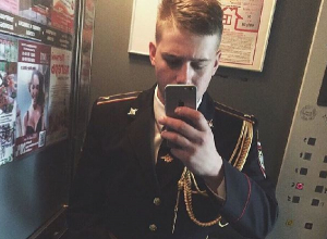 Поющий сын волгоградского губернатора снялся на видео с белокурой красавицей Поющий сын волгоградского губернатора снялся на видео с белокурой красавицей