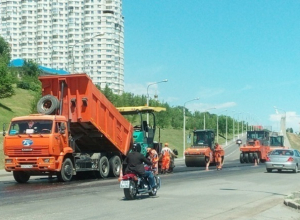 Выделенная полоса для общественного транспорта изменит движение в центре Волгограда Выделенная полоса для общественного транспорта изменит движение в центре Волгограда