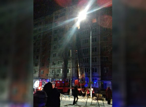 Пожар в квартире разрушил жизнь семьи с тремя детьми: погибла молодая волгоградка Пожар в квартире разрушил жизнь семьи с тремя детьми: погибла молодая волгоградка