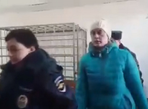 Мать-убийца арестована за расправу над 9-месячным сыном в Волгограде Мать-убийца арестована за расправу над 9-месячным сыном в Волгограде