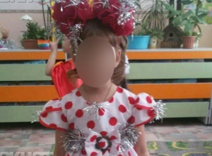 Зверски убитую 5-летнюю Соню из Калача похоронят сегодня Зверски убитую 5-летнюю Соню из Калача похоронят сегодня