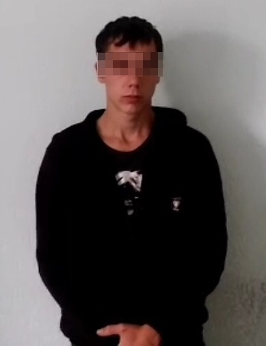 В Волгограде 18-летнему раскладчику «солей» грозит до 20 лет колонии В Волгограде 18-летнему раскладчику «солей» грозит до 20 лет колонии