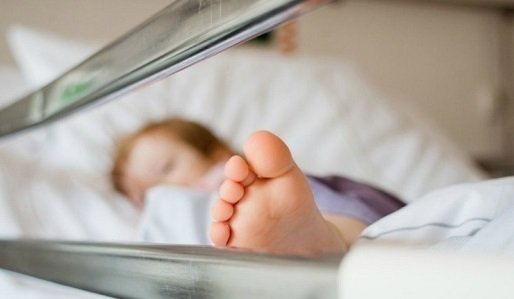Двухлетнего мальчика придавило диваном в Волгоградской области Двухлетнего мальчика придавило диваном в Волгоградской области