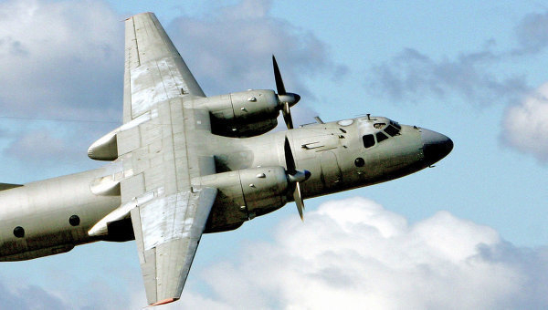Экипаж и самолет АН-26, потерявший задний люк, продолжают находиться в Волгограде Экипаж и самолет АН-26, потерявший задний люк, продолжают находиться в Волгограде