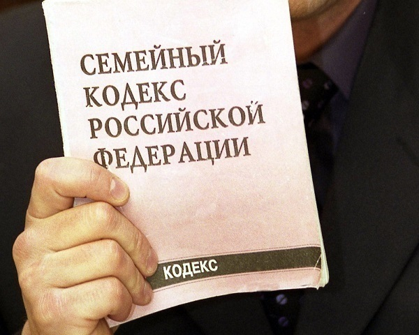 Под Волгоградом мать голодающих маленьких детей уже лишали родительских прав Под Волгоградом мать голодающих маленьких детей уже лишали родительских прав