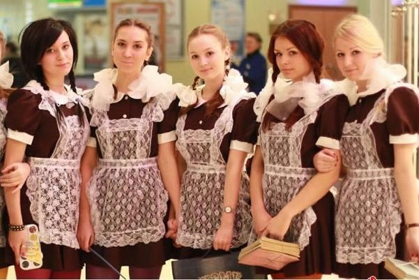 В Волгограде едва не ввели обязательную школьную форму В Волгограде едва не ввели обязательную школьную форму