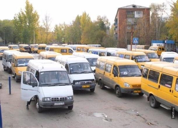 Волжский вслед за Волгоградом убирает с улиц маршрутки Волжский вслед за Волгоградом убирает с улиц маршрутки