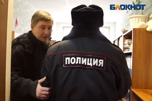 Члены наблюдательного совета силовыми методами проводили заседание на ЗАО «Конфил» Члены наблюдательного совета силовыми методами проводили заседание на ЗАО «Конфил»