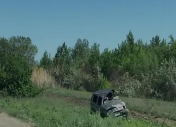 Стали известны подробности ДТП под Волгоградом, в котором «Нива» улетела в кювет Стали известны подробности ДТП под Волгоградом, в котором «Нива» улетела в кювет