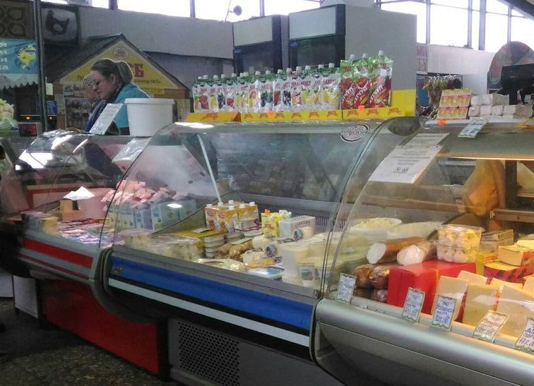 Дерзкий волгоградец съел с полки магазина целую упаковку сарделек Дерзкий волгоградец съел с полки магазина целую упаковку сарделек