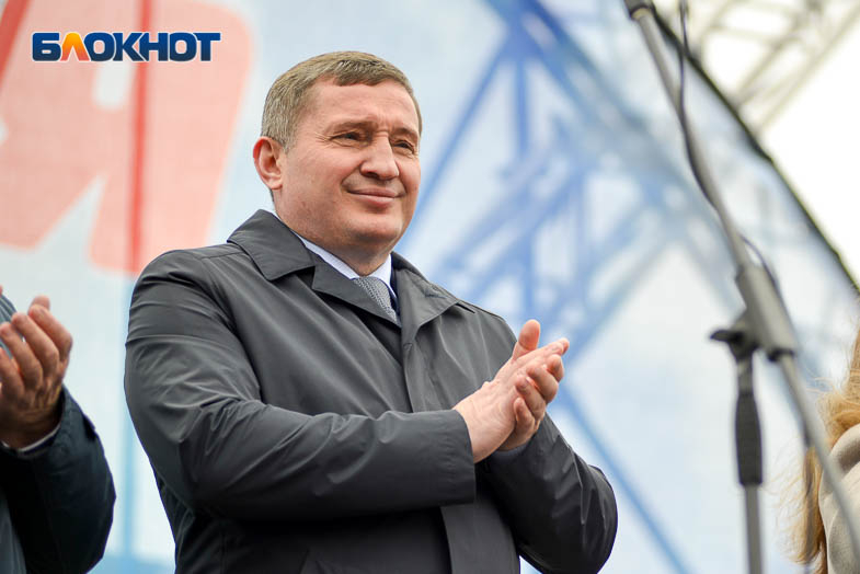 Опять тройка: Андрей Бочаров оказался в хвосте рейтинга губернаторов Опять тройка: Андрей Бочаров оказался в хвосте рейтинга губернаторов