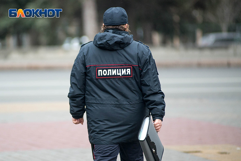 В Волгоградской области начальница почты украла из сейфа 170 тысяч рублей В Волгоградской области начальница почты украла из сейфа 170 тысяч рублей