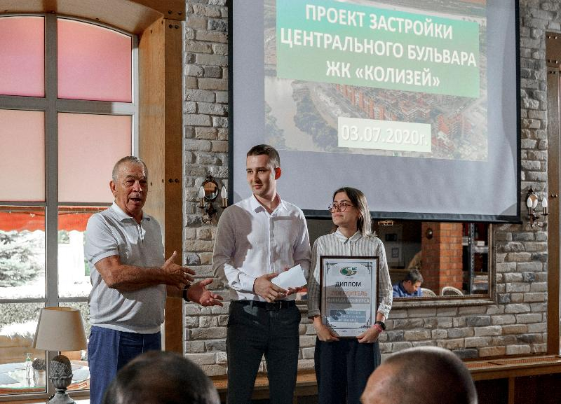 В Волгограде выбрали проект застройки центрального проспекта ЖК «Колизей» В Волгограде выбрали проект застройки центрального проспекта ЖК «Колизей»