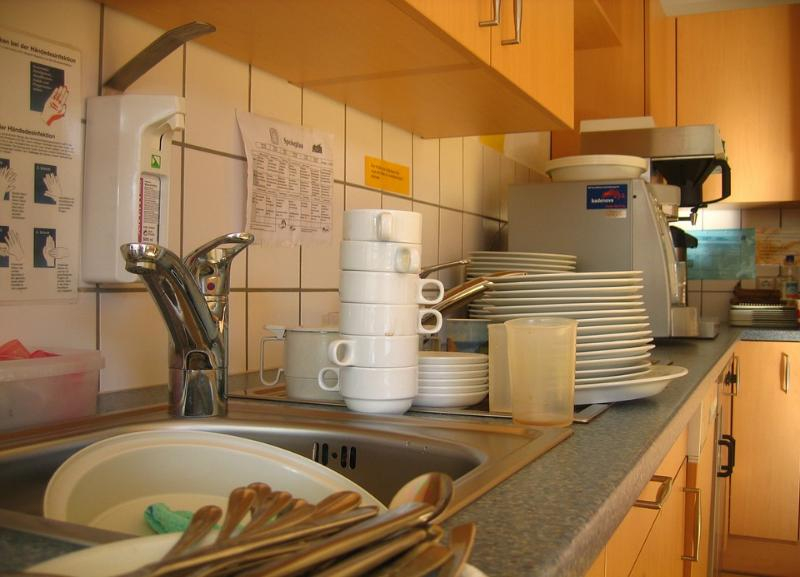 Горячую воду отключат в двух районах Волгограда Горячую воду отключат в двух районах Волгограда