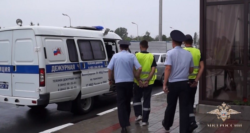 Дело банды, грабившей багаж пассажиров аэропорта Волгограда, направлено в суд Дело банды, грабившей багаж пассажиров аэропорта Волгограда, направлено в суд