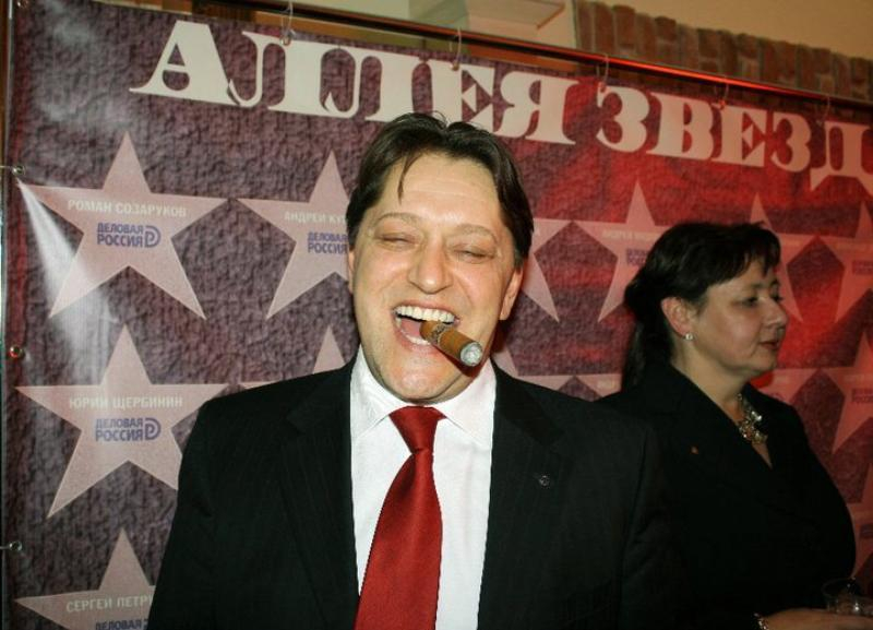 «Всегда любил джипы, а теперь хочу сатиновые трусы и майку-алкоголичку», – откровения волгоградского общественника «Всегда любил джипы, а теперь хочу сатиновые трусы и майку-алкоголичку», – откровения волгоградского общественника