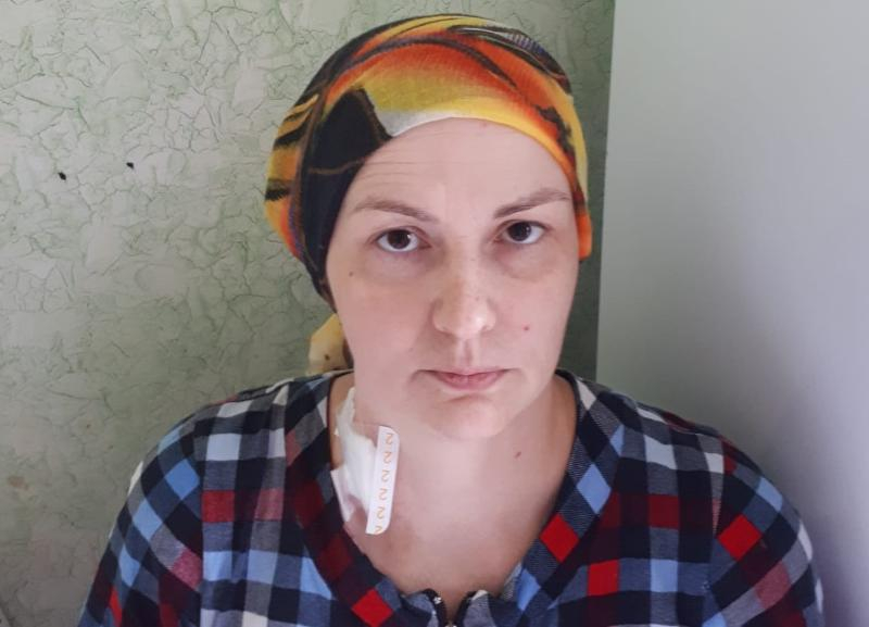 «Кому будут нужны мои дети?»: жительнице Волгоградской области пришлось платно сдать анализы, чтобы обнаружить лейкемию «Кому будут нужны мои дети?»: жительнице Волгоградской области пришлось платно сдать анализы, чтобы обнаружить лейкемию