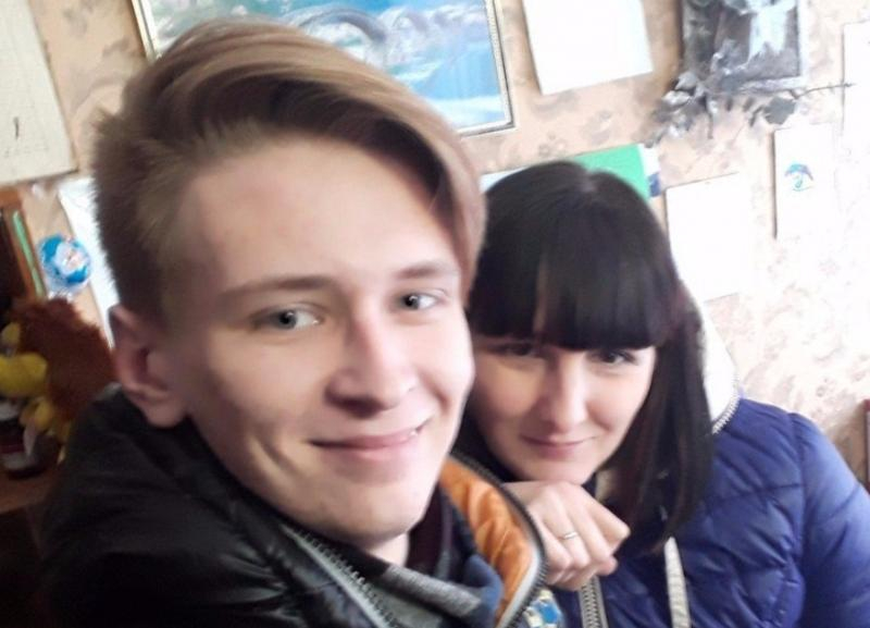 В третьей степени комы находится студент из многодетной семьи: родные ищут свидетелей ДТП в Волгограде В третьей степени комы находится студент из многодетной семьи: родные ищут свидетелей ДТП в Волгограде