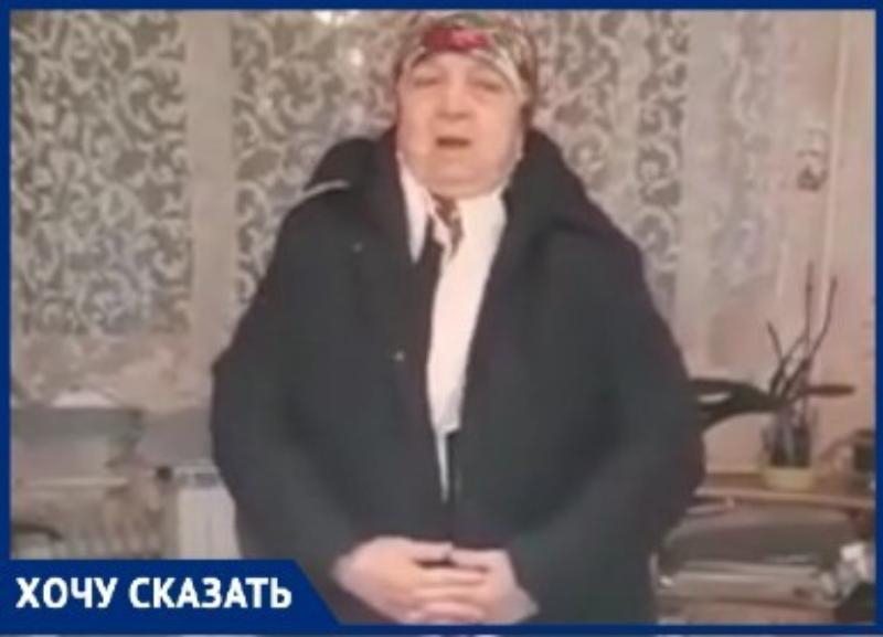С помощью газа и двух обогревателей согревается инвалид второй группы в Волгограде С помощью газа и двух обогревателей согревается инвалид второй группы в Волгограде