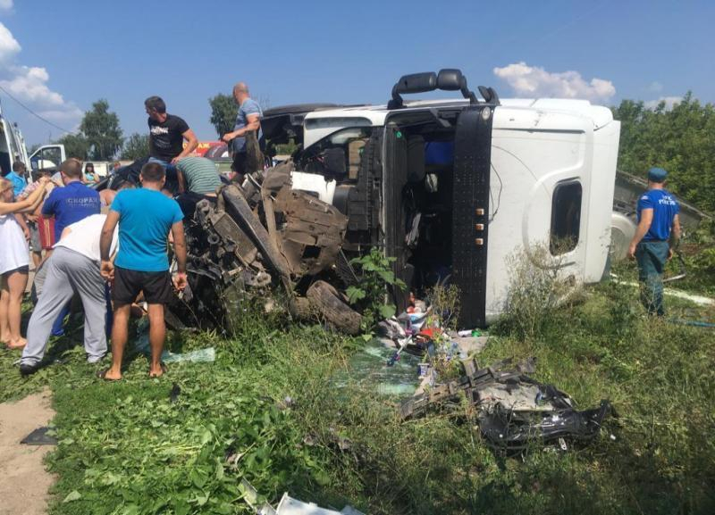 Волгоградец попал в смертельное ДТП на трассе в Воронежской области Волгоградец попал в смертельное ДТП на трассе в Воронежской области