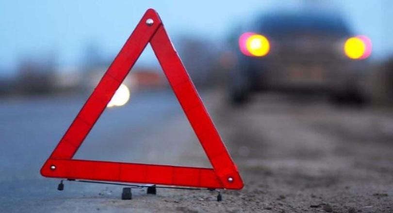 Маршрутка Mercedes сбила своего хозяина у Тракторозаводского рынка в Волгограде Маршрутка Mercedes сбила своего хозяина у Тракторозаводского рынка в Волгограде