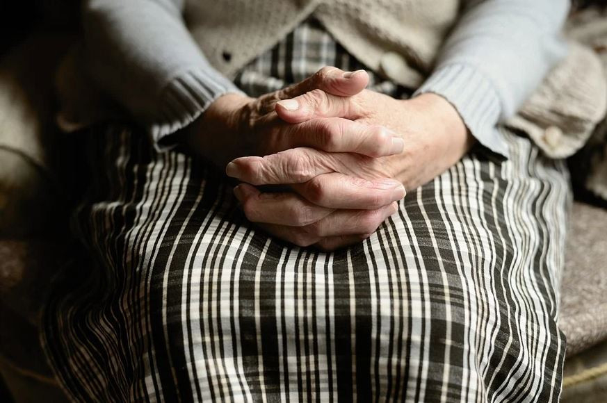 В Волгоградской области огласили приговор сиделке, жестоко убившей пожилую пенсионерку В Волгоградской области огласили приговор сиделке, жестоко убившей пожилую пенсионерку