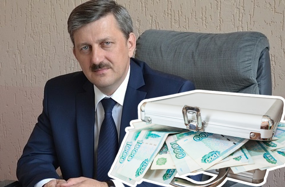 Мэр Волгограда Владимир Марченко с супругой заработал за год более 5,6 млн рублей Мэр Волгограда Владимир Марченко с супругой заработал за год более 5,6 млн рублей