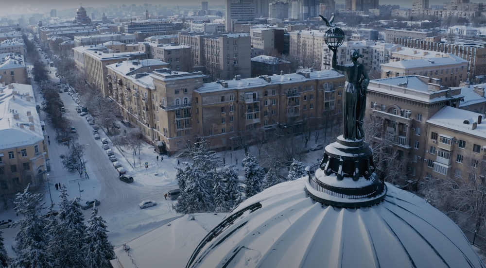 Впечатляющий снегопад в Волгограде с высоты показали на видео