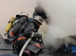 За сутки на пожарах в Волгоградской области погибли трое