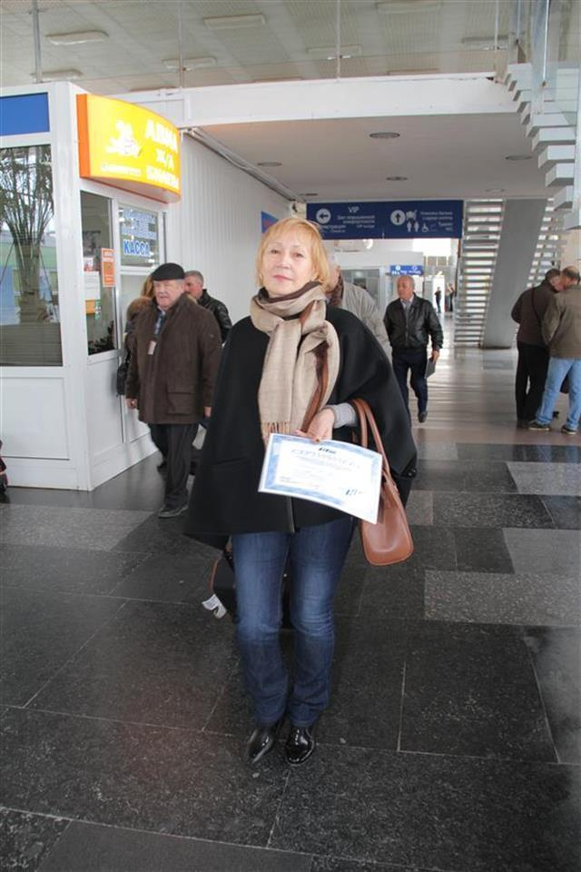 В Волгограде аэропорт наградил 500-тысячную пассажирку
