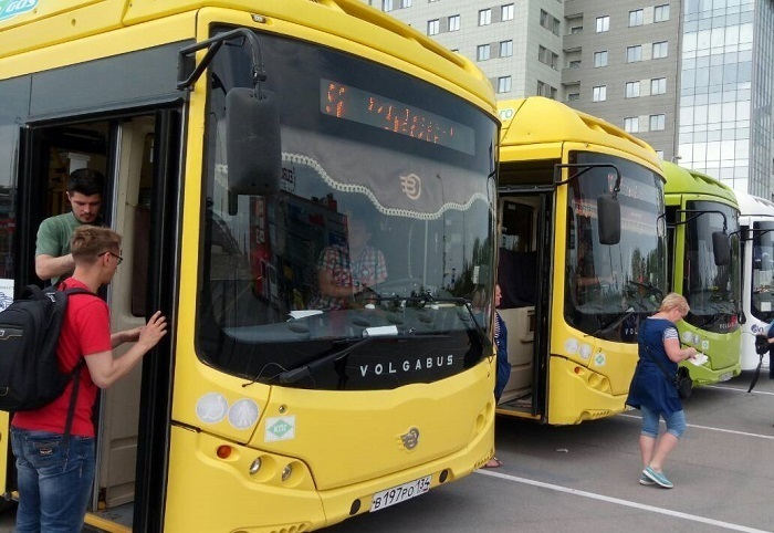 100 автобусов-шаттлов ездят по пешеходной зоне в центре Волгограда