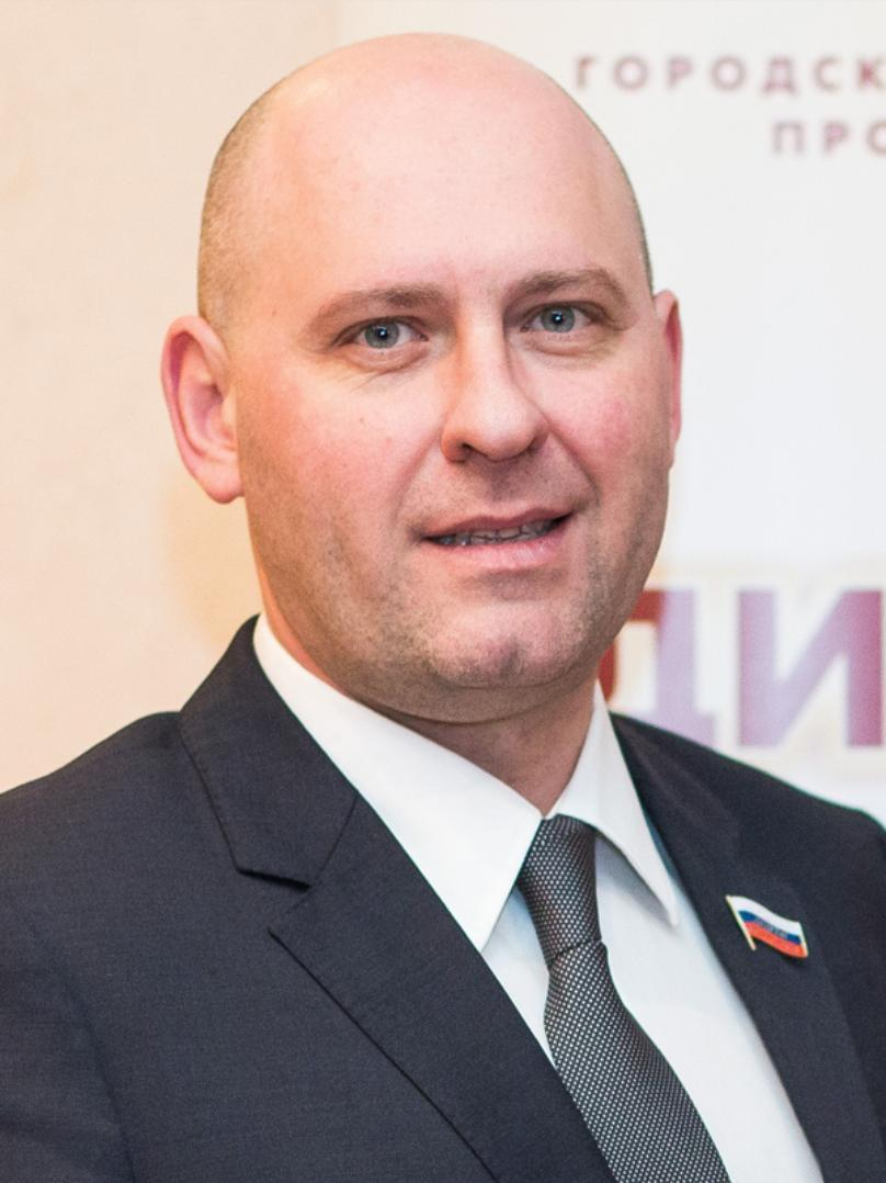 Волгоградский депутат отказался поддержать своего тестя - кандидата в губернатор